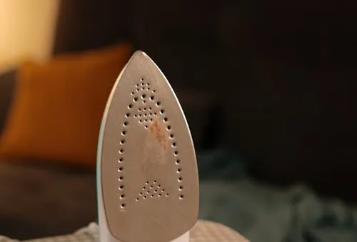 Press iron and steam service